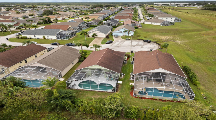 DAVENPORT, Florida 33837, 4 Bedrooms Bedrooms, ,3 BathroomsBathrooms,Residential,For Sale,KIMBERLY POINT,0,MFRO6249204