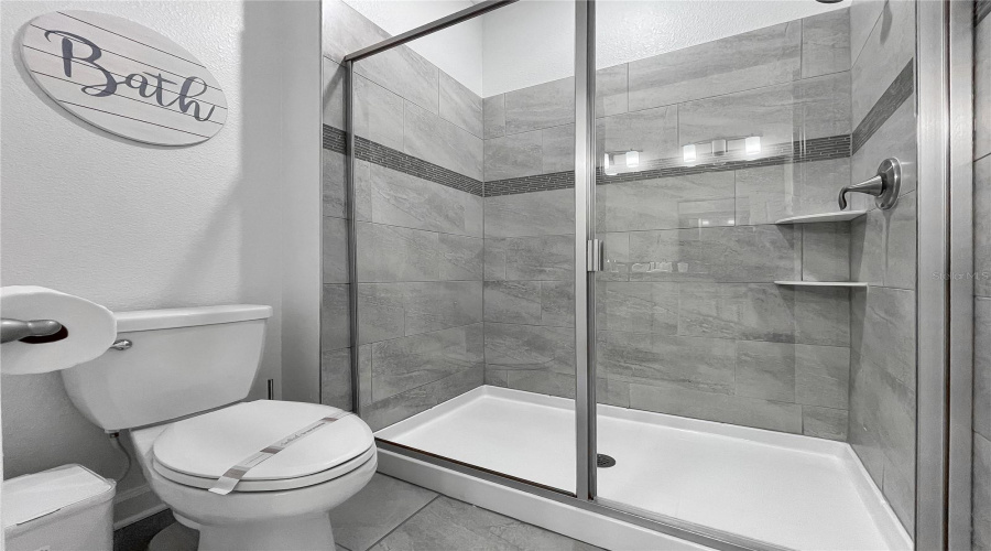 DAVENPORT, Florida 33896, 6 Bedrooms Bedrooms, ,6 BathroomsBathrooms,Residential,For Sale,PEBBLE BEACH,0,MFRS5130681