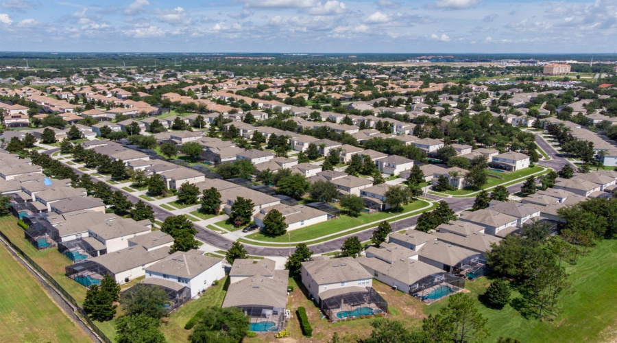 KISSIMMEE, Florida 34747, 6 Bedrooms Bedrooms, ,4 BathroomsBathrooms,Residential,For Sale,TOSTETH,0,MFRO6325816