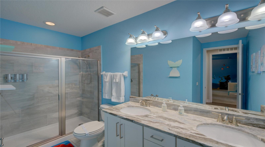 Upstairs Bathroom near Bedroom 5 and 6