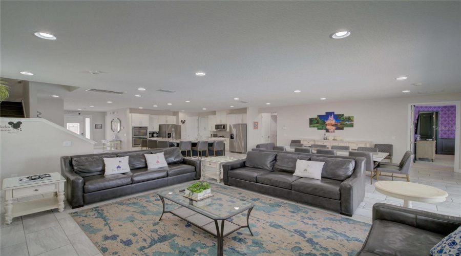 Living Room/Dining Room