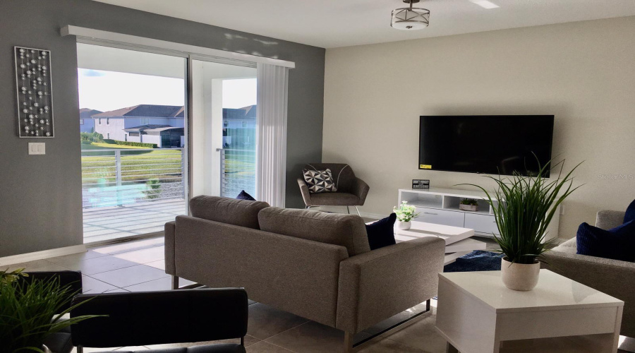 KISSIMMEE, Florida 34746, 2 Bedrooms Bedrooms, ,2 BathroomsBathrooms,Residential,For Sale,PARADOX,0,MFRO6196592