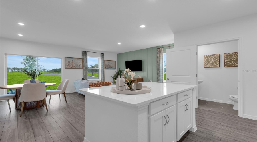 DAVENPORT, Florida 33897, 3 Bedrooms Bedrooms, ,2 BathroomsBathrooms,Residential,For Sale,FAN PALM,0,MFRO6326375