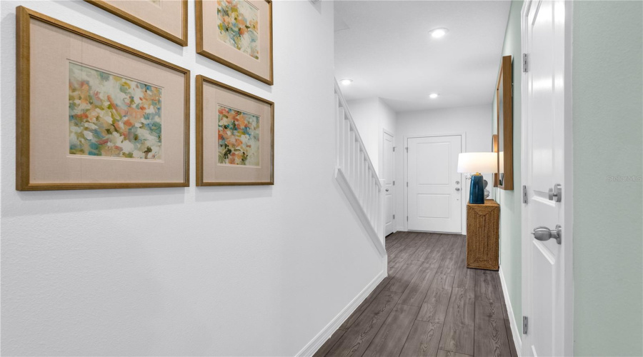 DAVENPORT, Florida 33897, 3 Bedrooms Bedrooms, ,2 BathroomsBathrooms,Residential,For Sale,FAN PALM,0,MFRO6326375