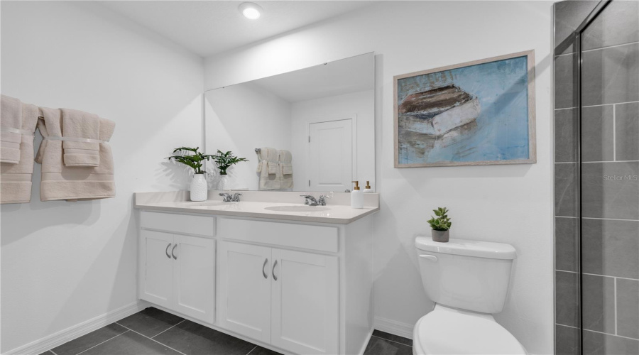 DAVENPORT, Florida 33897, 3 Bedrooms Bedrooms, ,2 BathroomsBathrooms,Residential,For Sale,FAN PALM,0,MFRO6326375
