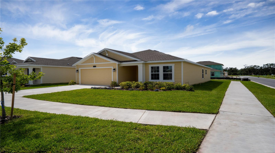 KISSIMMEE, Florida 34746, 3 Bedrooms Bedrooms, ,2 BathroomsBathrooms,Residential,For Sale,MYRTLE PINE,0,MFRO6326395