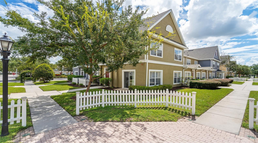 KISSIMMEE, Florida 34746, 4 Bedrooms Bedrooms, ,3 BathroomsBathrooms,Residential,For Sale,LODI,0,MFRS5130511