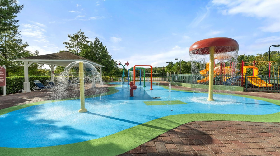 Splash pad