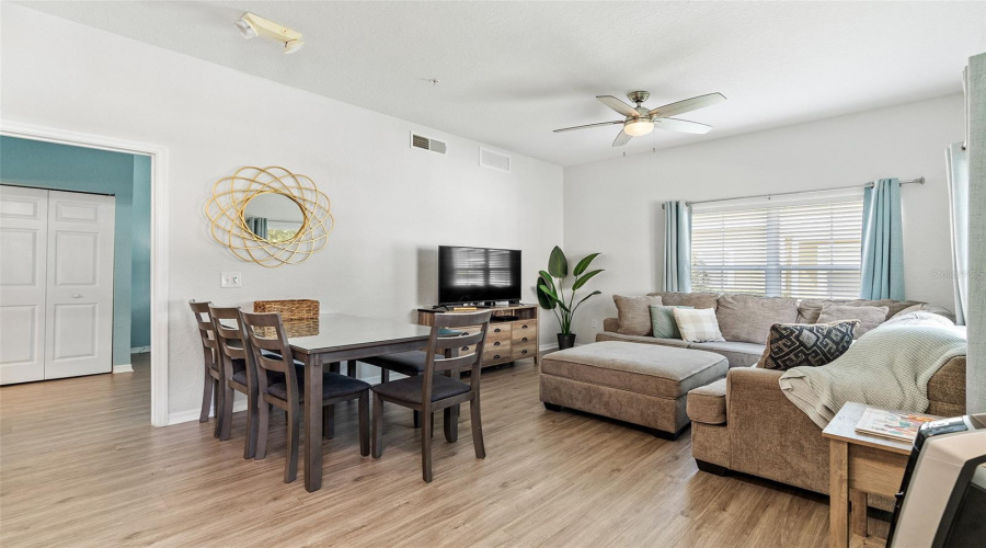 Living/Dining combination