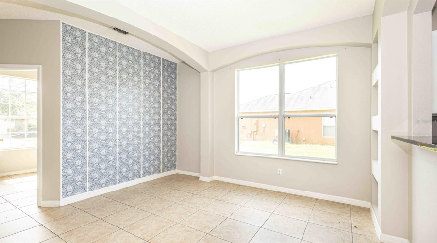 KISSIMMEE, Florida 34746, 8 Bedrooms Bedrooms, ,4 BathroomsBathrooms,Residential,For Sale,BAREFOOT BEACH,0,MFRO6325963