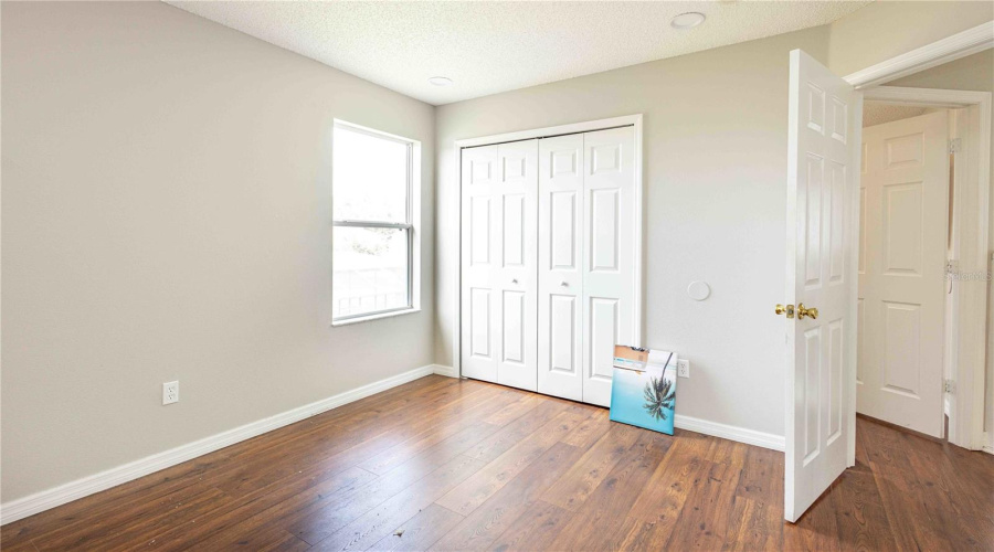 KISSIMMEE, Florida 34746, 8 Bedrooms Bedrooms, ,4 BathroomsBathrooms,Residential,For Sale,BAREFOOT BEACH,0,MFRO6325963