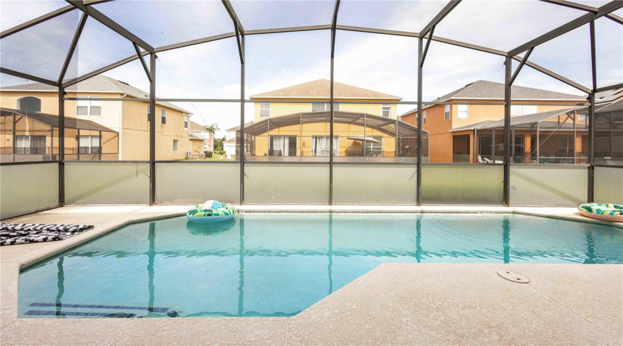 KISSIMMEE, Florida 34746, 8 Bedrooms Bedrooms, ,4 BathroomsBathrooms,Residential,For Sale,BAREFOOT BEACH,0,MFRO6325963