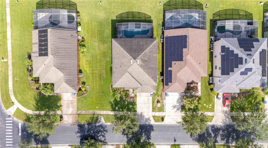 KISSIMMEE, Florida 34746, 8 Bedrooms Bedrooms, ,4 BathroomsBathrooms,Residential,For Sale,BAREFOOT BEACH,0,MFRO6325963