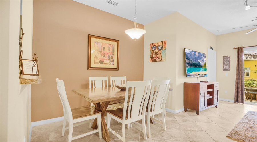 KISSIMMEE, Florida 34747, 3 Bedrooms Bedrooms, ,2 BathroomsBathrooms,Residential,For Sale,OAKWATER,0,MFRGC532406