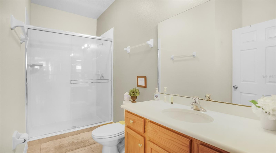 KISSIMMEE, Florida 34747, 3 Bedrooms Bedrooms, ,2 BathroomsBathrooms,Residential,For Sale,OAKWATER,0,MFRGC532406
