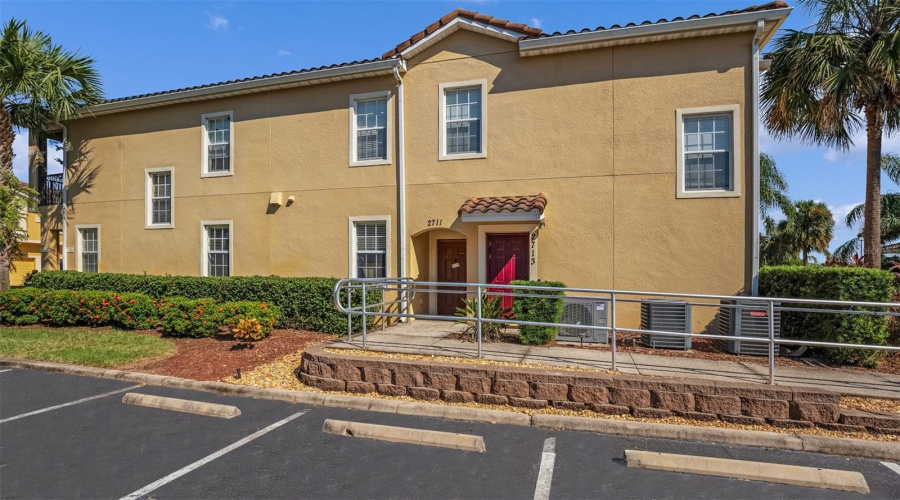 KISSIMMEE, Florida 34747, 3 Bedrooms Bedrooms, ,2 BathroomsBathrooms,Residential,For Sale,OAKWATER,0,MFRGC532406