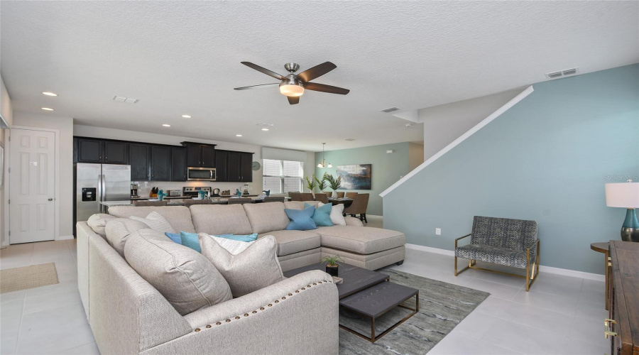 KISSIMMEE, Florida 34747, 4 Bedrooms Bedrooms, ,3 BathroomsBathrooms,Residential,For Sale,PELICAN COVE,0,MFRO6326462