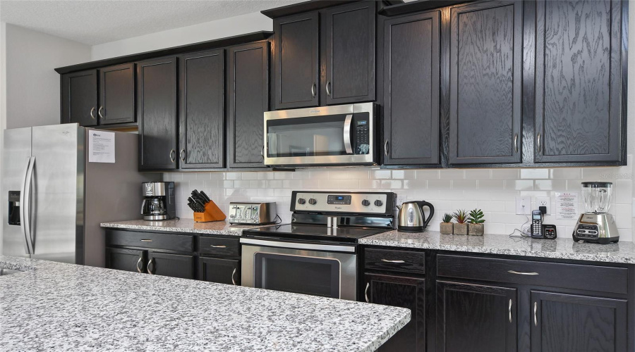 KISSIMMEE, Florida 34747, 4 Bedrooms Bedrooms, ,3 BathroomsBathrooms,Residential,For Sale,PELICAN COVE,0,MFRO6326462
