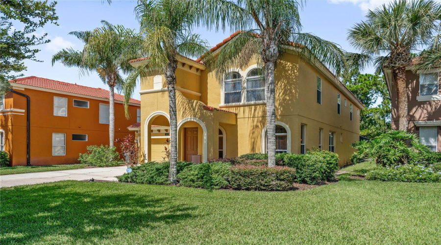 DAVENPORT, Florida 33837, 5 Bedrooms Bedrooms, ,5 BathroomsBathrooms,Residential,For Sale,TIGER LILY,0,MFRS5130724