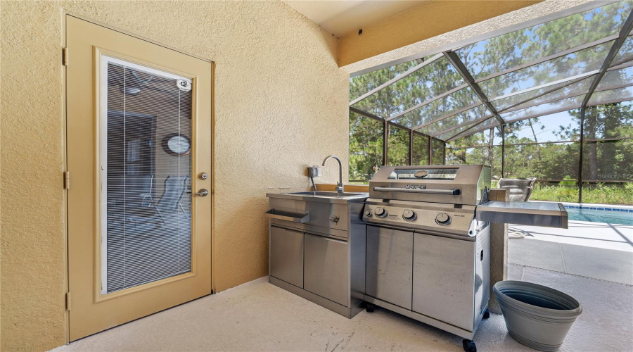 DAVENPORT, Florida 33837, 5 Bedrooms Bedrooms, ,5 BathroomsBathrooms,Residential,For Sale,TIGER LILY,0,MFRS5130724