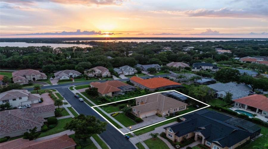 ORLANDO, Florida 32836, 4 Bedrooms Bedrooms, ,4 BathroomsBathrooms,Residential,For Sale,GREY HAWK,0,MFRO6324368