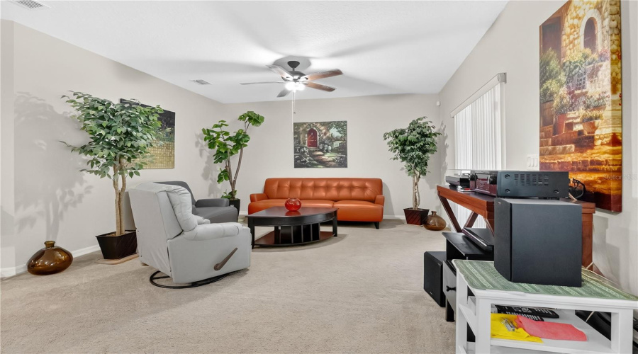 DAVENPORT, Florida 33896, 3 Bedrooms Bedrooms, ,2 BathroomsBathrooms,Residential,For Sale,MARSH MEADOW,0,MFRO6326319