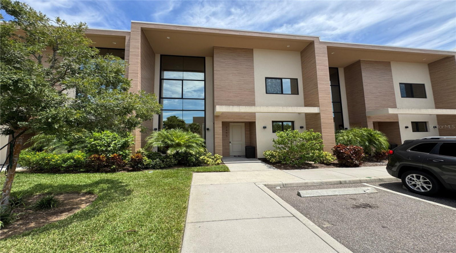KISSIMMEE, Florida 34747, 3 Bedrooms Bedrooms, ,3 BathroomsBathrooms,Residential,For Sale,BROOKLYN DR,0,MFRG5099330
