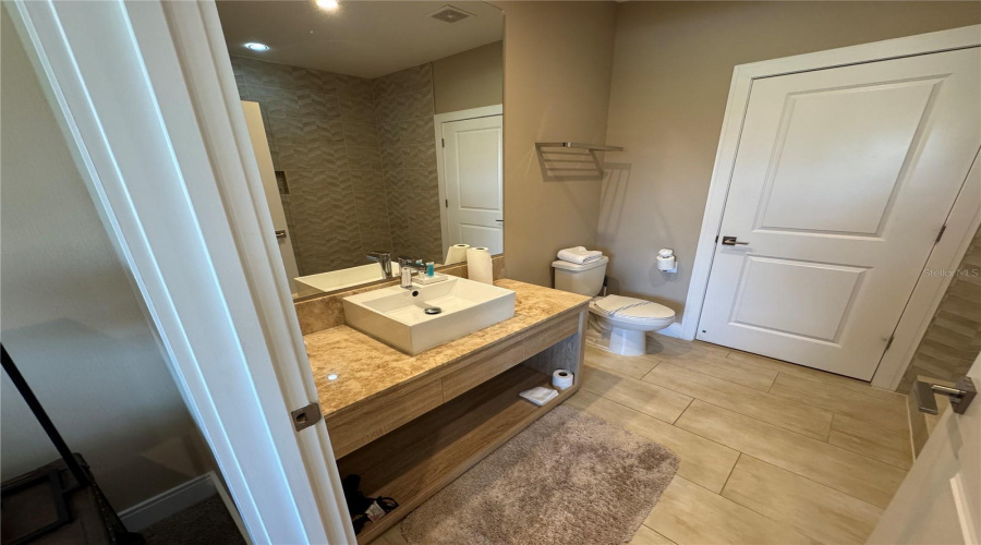 KISSIMMEE, Florida 34747, 3 Bedrooms Bedrooms, ,3 BathroomsBathrooms,Residential,For Sale,BROOKLYN DR,0,MFRG5099330