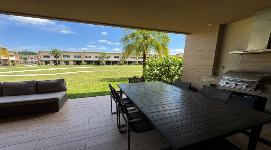 KISSIMMEE, Florida 34747, 3 Bedrooms Bedrooms, ,3 BathroomsBathrooms,Residential,For Sale,BROOKLYN DR,0,MFRG5099330