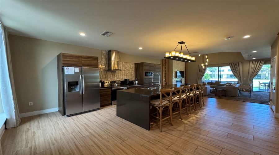 KISSIMMEE, Florida 34747, 3 Bedrooms Bedrooms, ,3 BathroomsBathrooms,Residential,For Sale,BROOKLYN DR,0,MFRG5099330