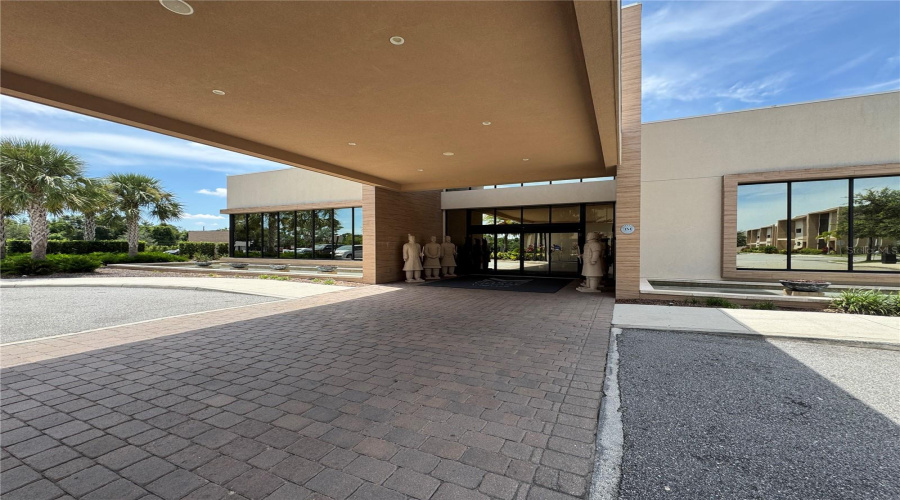 KISSIMMEE, Florida 34747, 3 Bedrooms Bedrooms, ,3 BathroomsBathrooms,Residential,For Sale,BROOKLYN DR,0,MFRG5099330