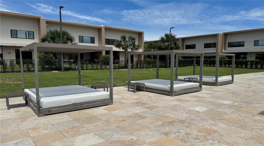 KISSIMMEE, Florida 34747, 3 Bedrooms Bedrooms, ,3 BathroomsBathrooms,Residential,For Sale,BROOKLYN DR,0,MFRG5099330