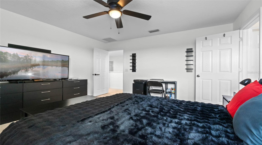 DAVENPORT, Florida 33837, 4 Bedrooms Bedrooms, ,2 BathroomsBathrooms,Residential,For Sale,ANNA,0,MFRO6275465