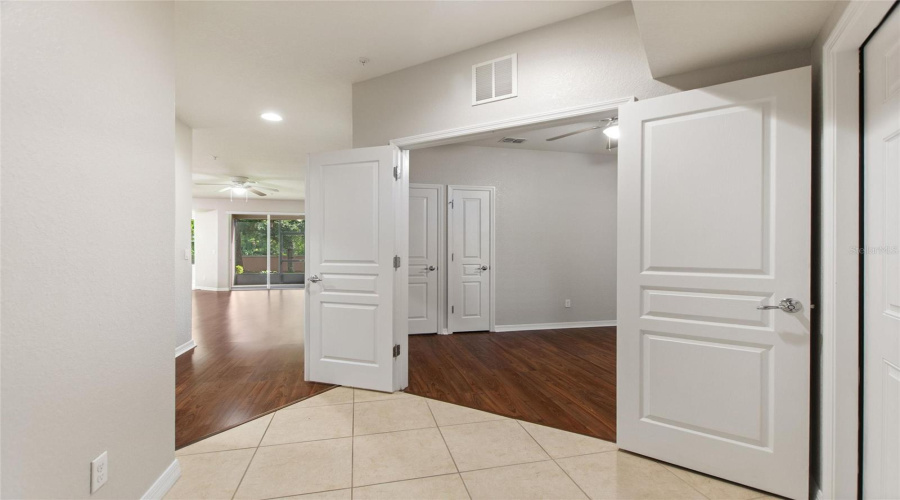 Front entry way 3rd bedroom on the right