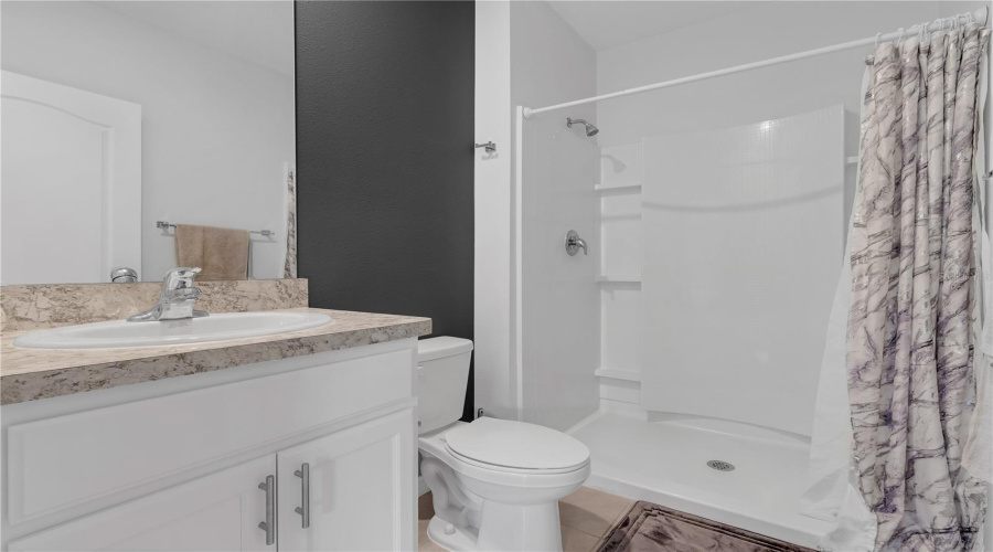 DAVENPORT, Florida 33837, 5 Bedrooms Bedrooms, ,3 BathroomsBathrooms,Residential,For Sale,BERRY,0,MFRO6324540