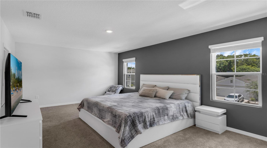 DAVENPORT, Florida 33837, 5 Bedrooms Bedrooms, ,3 BathroomsBathrooms,Residential,For Sale,BERRY,0,MFRO6324540