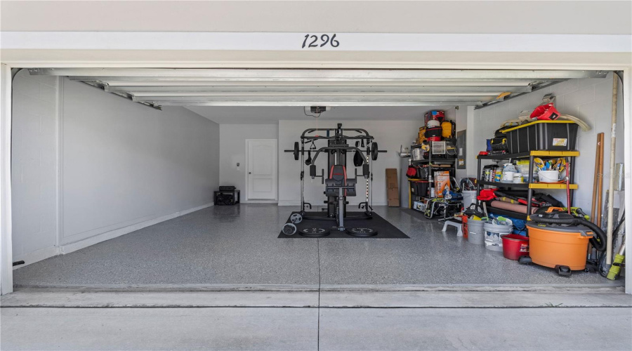DAVENPORT, Florida 33837, 5 Bedrooms Bedrooms, ,3 BathroomsBathrooms,Residential,For Sale,BERRY,0,MFRO6324540