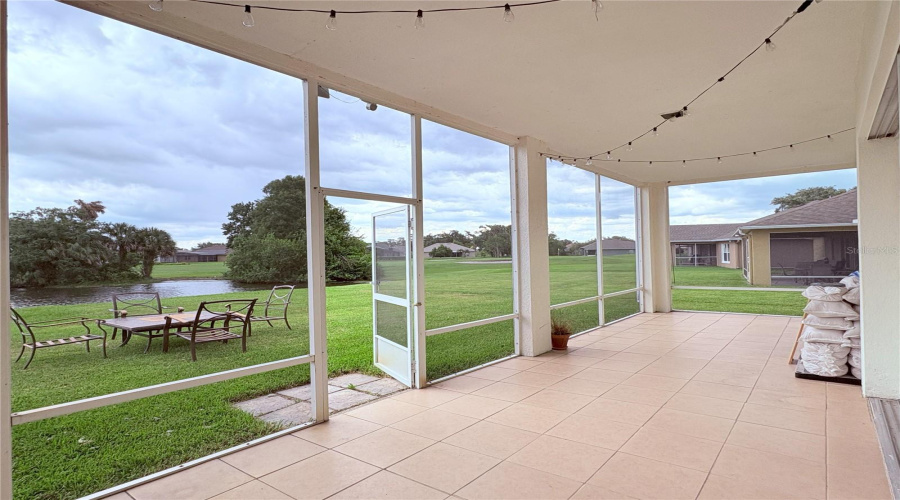 KISSIMMEE, Florida 34746, 5 Bedrooms Bedrooms, ,3 BathroomsBathrooms,Residential,For Sale,THE OAKS,0,MFRS5126074