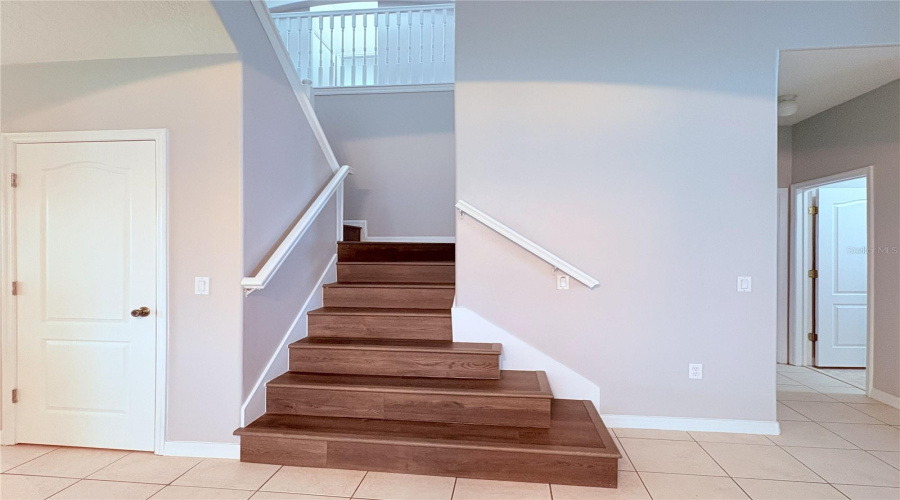 KISSIMMEE, Florida 34746, 5 Bedrooms Bedrooms, ,3 BathroomsBathrooms,Residential,For Sale,THE OAKS,0,MFRS5126074