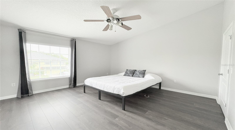 KISSIMMEE, Florida 34746, 5 Bedrooms Bedrooms, ,3 BathroomsBathrooms,Residential,For Sale,THE OAKS,0,MFRS5126074