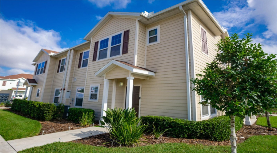 KISSIMMEE, Florida 34747, 4 Bedrooms Bedrooms, ,3 BathroomsBathrooms,Residential,For Sale,CUPID PL,0,MFRTB8406686