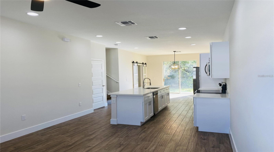 KISSIMMEE, Florida 34746, 4 Bedrooms Bedrooms, ,2 BathroomsBathrooms,Residential,For Sale,SUMMER FLOWERS,0,MFRS5130750