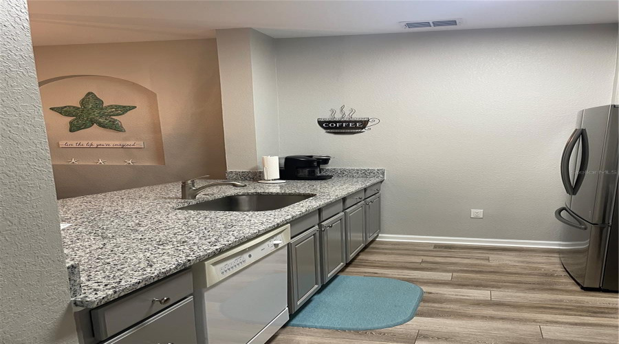 KISSIMMEE, Florida 34747, 3 Bedrooms Bedrooms, ,2 BathroomsBathrooms,Residential,For Sale,ALMATON,0,MFRO6326606