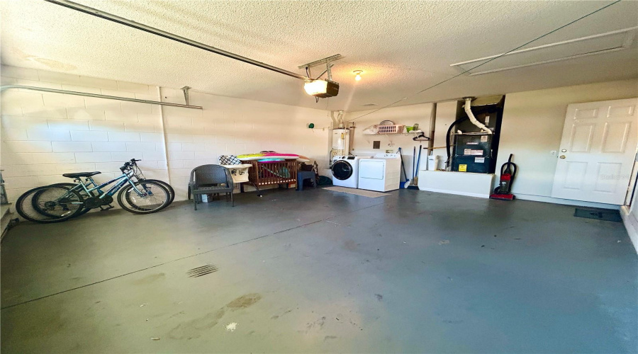 2-Car Garage with Washer / Dryer hook-ups
