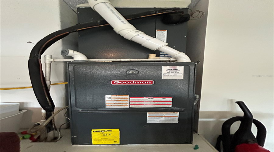 HVAC Handler in garage