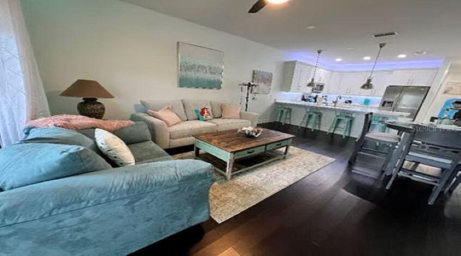 KISSIMMEE, Florida 34747, 4 Bedrooms Bedrooms, ,3 BathroomsBathrooms,Residential,For Sale,SUN LAKE,0,MFRO6326707