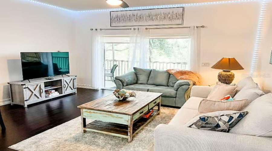 KISSIMMEE, Florida 34747, 4 Bedrooms Bedrooms, ,3 BathroomsBathrooms,Residential,For Sale,SUN LAKE,0,MFRO6326707