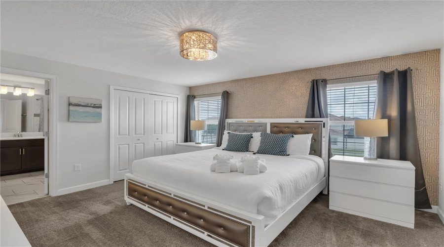 DAVENPORT, Florida 33896, 4 Bedrooms Bedrooms, ,3 BathroomsBathrooms,Residential,For Sale,STINGER,0,MFRO6326505