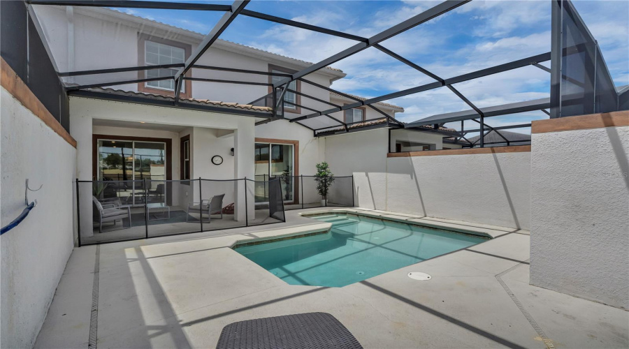DAVENPORT, Florida 33896, 4 Bedrooms Bedrooms, ,3 BathroomsBathrooms,Residential,For Sale,STINGER,0,MFRO6326505