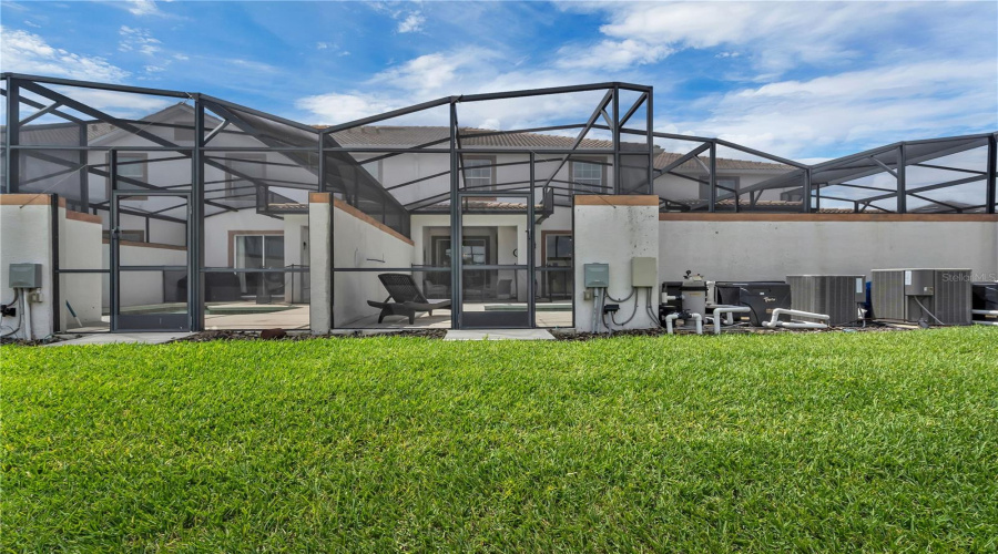 DAVENPORT, Florida 33896, 4 Bedrooms Bedrooms, ,3 BathroomsBathrooms,Residential,For Sale,STINGER,0,MFRO6326505